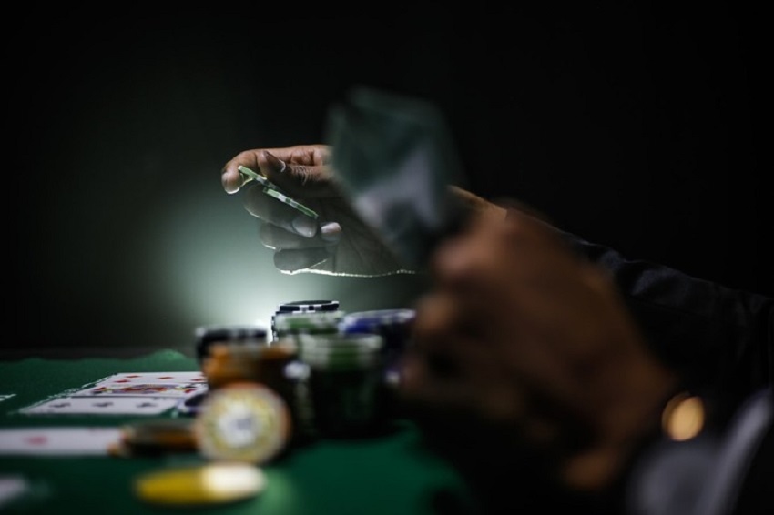 What are the world&#39;s biggest gambling countries?